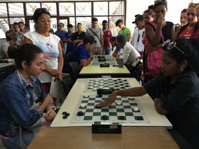 Los Taínos ya calientan