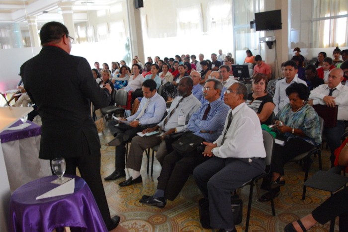 Investigaciones para solucionar problemas de la economía