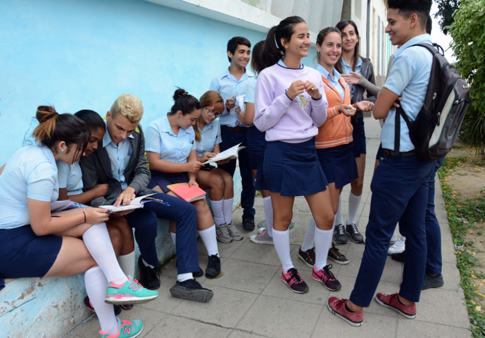 Educación ¿por cuenta propia?