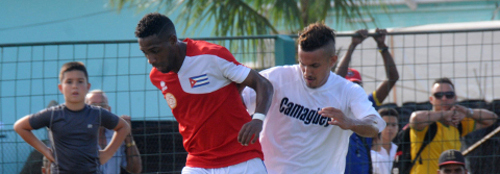 Dos camagüeyanos jugarán con Cuba en la próxima fecha FIFA