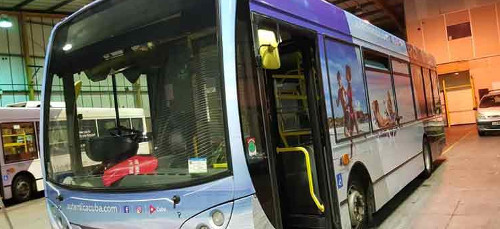 Campaña Auténtica Cuba pasea en autobuses del Reino Unido (+Fotos)