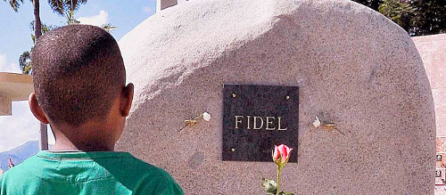 Más de un millón de personas han rendido homenaje a Fidel