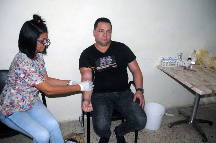 Salvan vidas con la sangre más fresca (+ Fotos y audio)