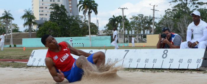 Saltador Juan Miguel Echevarría, mejor ubicado por Cuba en ranking de la IAAF