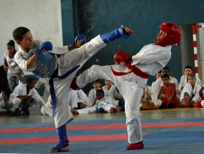 Equipos de diferentes provincias del país, participaron en la Copa Nacional Pioneril de Kárate Do, en Camagüey. Fotos: Rodolfo Blanco Cué/ ACN Karatecas camagüeyanos ganaron Copa Nacional categoria pioneril