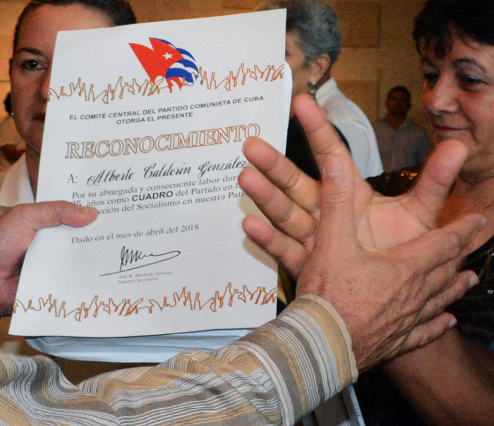 Premio a la constancia y la ejemplaridad (+ Fotos)