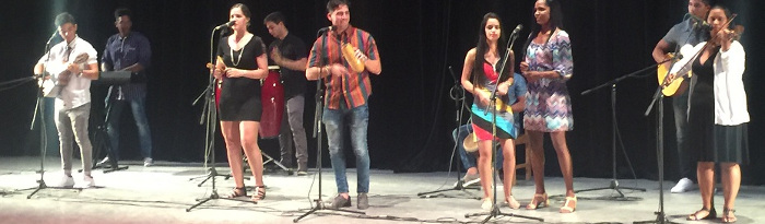 Talento aficionado concursa en Festival Provincial