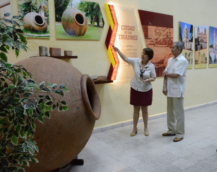 Recorre Balaguer Cabrera sitios históricos, sociales y económicos de Camagüey 