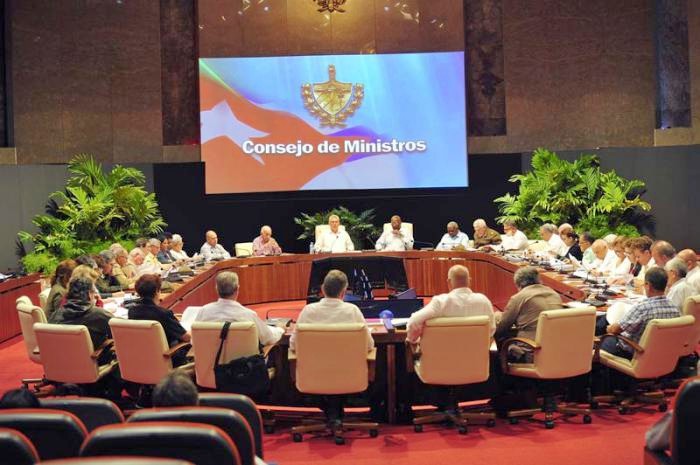 Foto: Tomada de www.granma.cu Economía cubana en la agenda del Consejo de Ministros