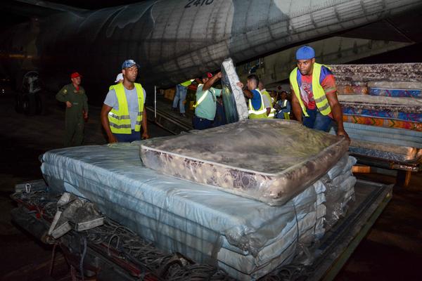 Humanitarian aid of Venezuela receives Cuba