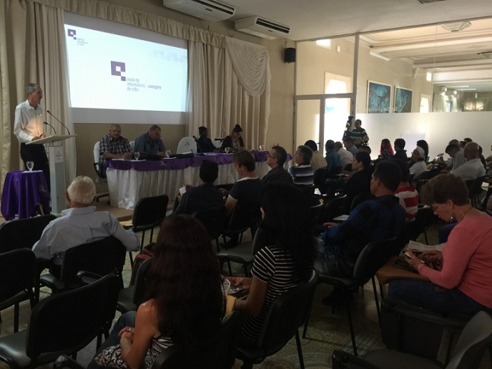 Informáticos camagüeyanos por aportar más a la sociedad