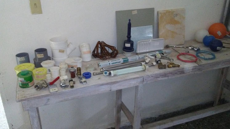 Suministro de materiales. Foto del autor