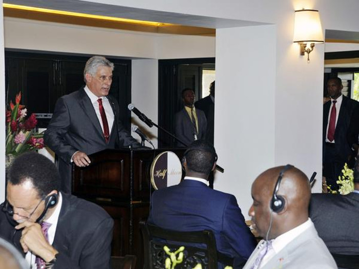 Diaz-Canel holds meetings with Jamaica and Haiti heads of state