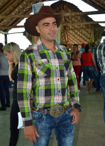 I am a farmer: from the ones who milk a cow and ride horse