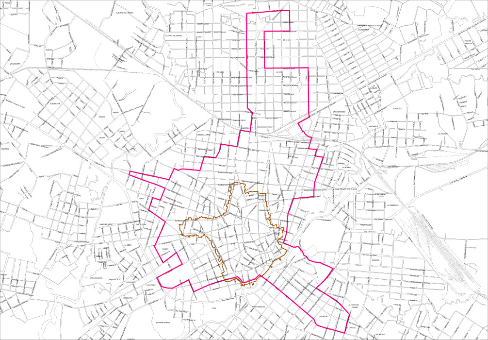 En morado, el Centro Histórico de la ciudad. En amarillo, la zona declarada Patrimonio Cultural de la Humanidad