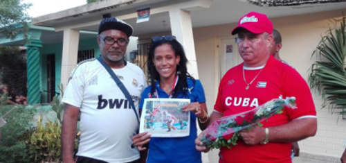 Recibe Vertientes a su campeona centroamericana