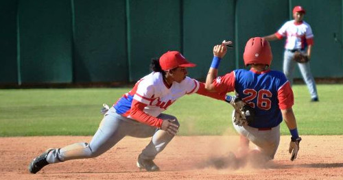 Cuba ante Australia en inicio de Copa Mundial de Béisbol femenino