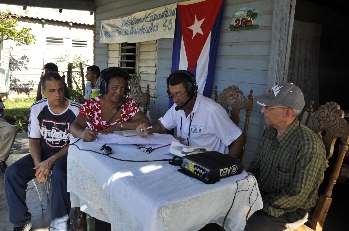 La historia contada por la radio