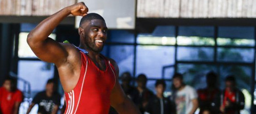 Inicia el Nacional de Luchas en Camagüey con combates espectaculares