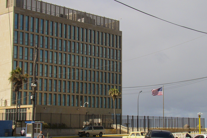 Expertos cubanos y de Estados Unidos intercambian sobre supuestos ataques sónicos