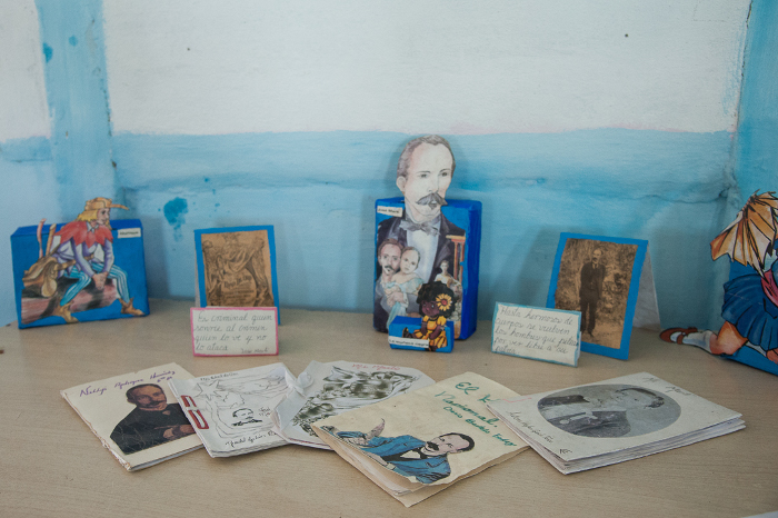 El taller de creación de libros se encuentra dentro de las actividades preferidas por los alumnos de la "Suárez Gayol".