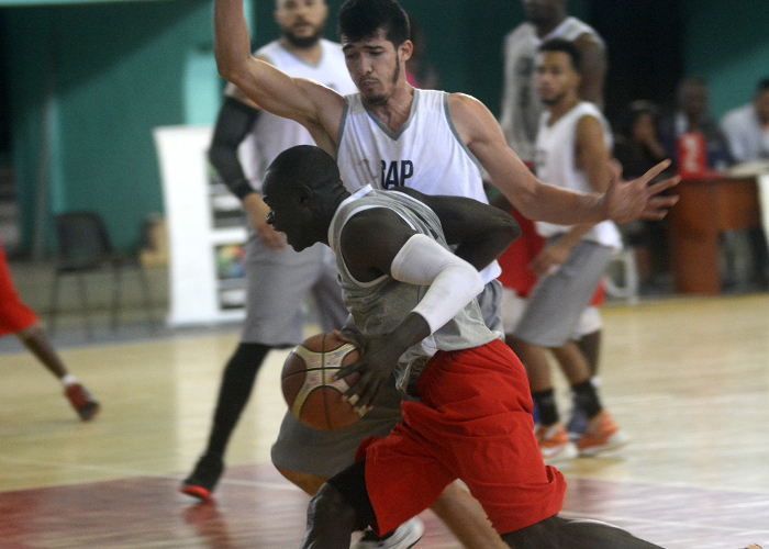 Primer zarpazo de los Tigres en el TNA 