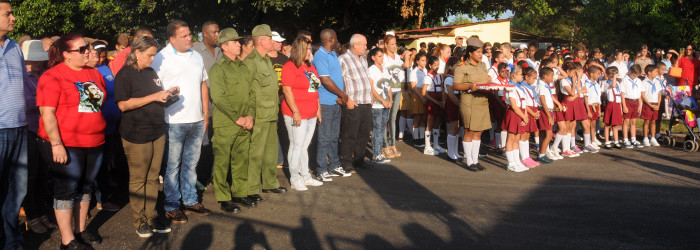 El pueblo camagüeyano rindió homenaje a Camilo 