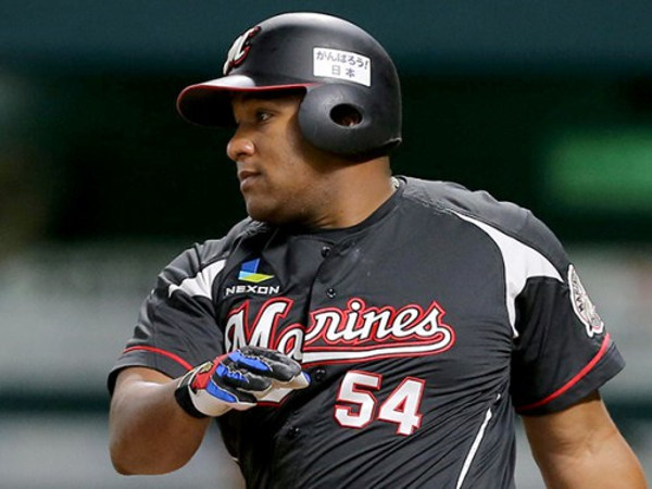Cubans at about to become champions in Japanese Professional Baseball League