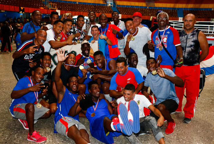 Peró y los Guerreros pegaron en noviembre