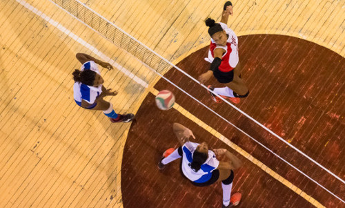 En Camagüey examinan problemáticas del voleibol cubano