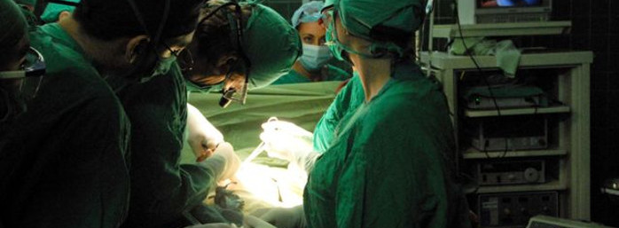 Concluye evaluación para acreditación de dos especialidades médicas 