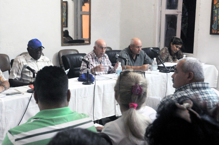 Machado Ventura pidió a Camagüey la mejor zafra del último lustro