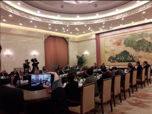 Continúa Díaz-Canel su visita a China