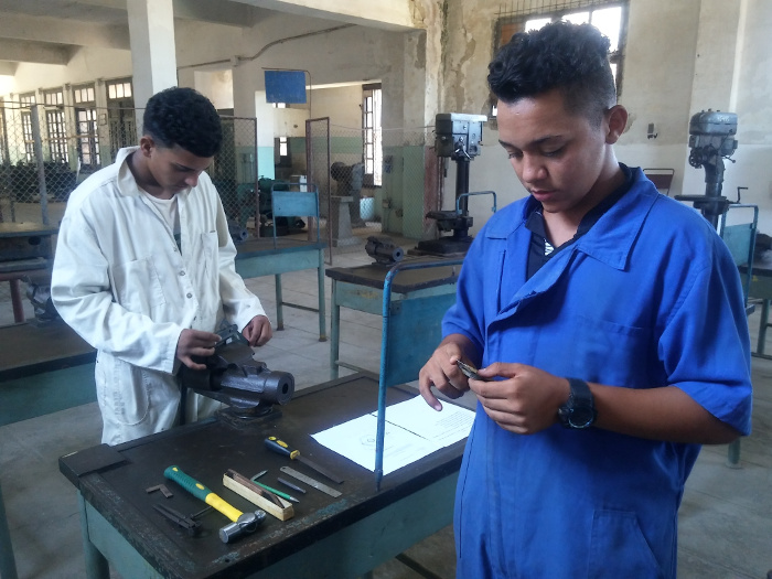 Evalúan habilidades de la enseñanza técnica y profesional 