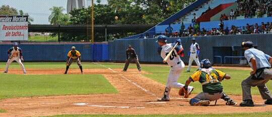 Leonel Segura