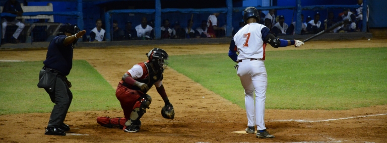 Serie Nacional de Béisbo: Santiago de Cuba visita hoy a Camagüey