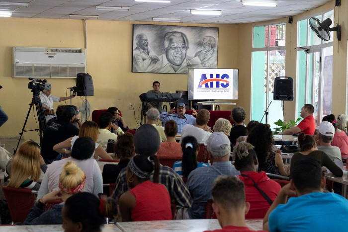Fotos: Alberto Santos / Colaborador Ignacio Ramonet, todavía joven porque es actual