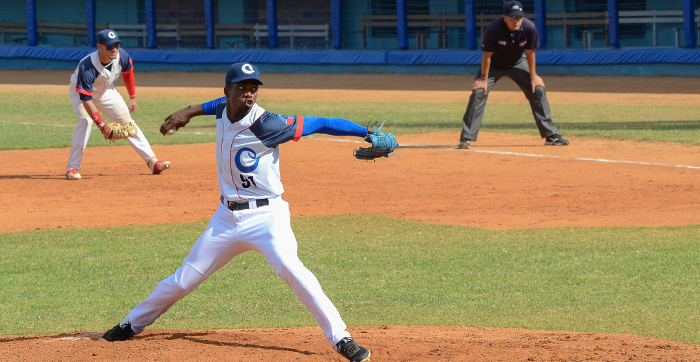 Camagüey vence a Santiago y regresa al liderato