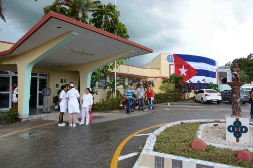 Las instituciones cubanas de salud garantizan los servicios básicos, a pesar de las restricciones del bloqueo económico comercial y financiero impuesto por los Estados Unidos de América.