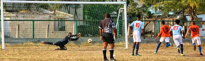 Miuras pactan la paz en casa