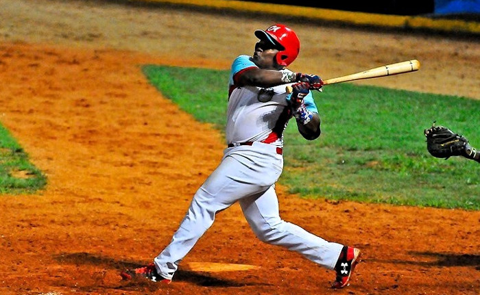 Foto: Tomada de invasor.cu Tigres del béisbol cubano siguen en pie
