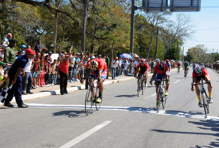 Camagüey abandera equipo para Clásico Nacional de Ciclismo de Ruta