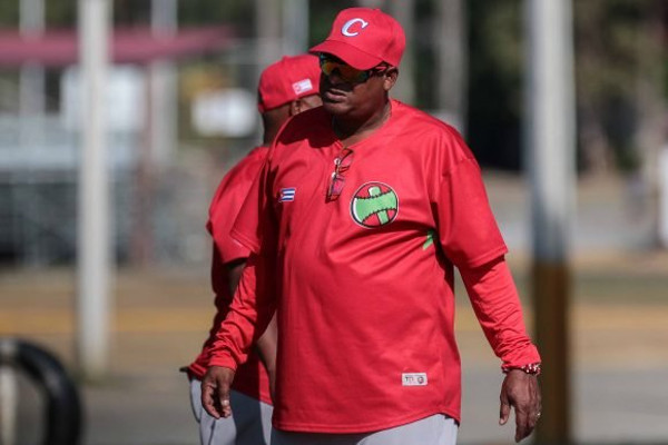 Pablo Civil durante el entrenamiento los Leñadores en el estadio Jairman Field de la Ciudad del Saber, en Ciudad de Panamá, en el marco de la Serie del Caribe. Foto: Roberto Morejon Rodríguez/Periódico JIT. Leñadores a la reconquista de Panamá