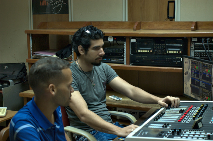 Yoel Benítez Fonseca /Adelante Radio Camagüey, señal quinceañera