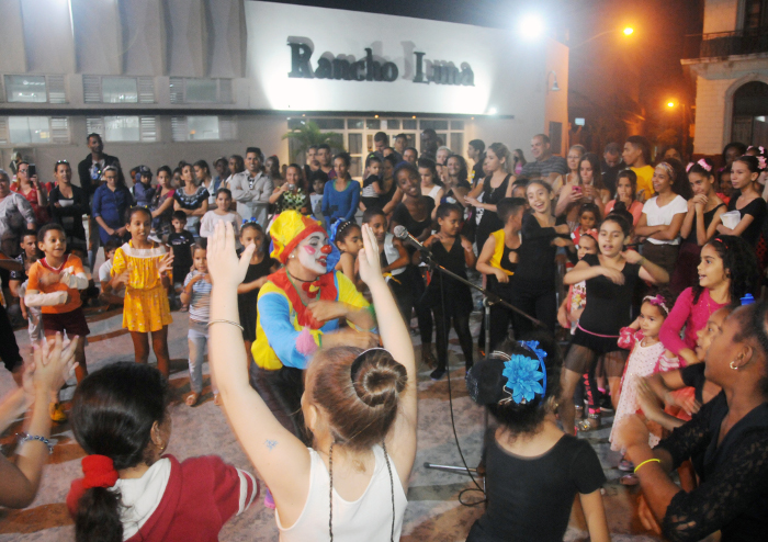 Plaza Maceo: escenario perfecto para la diversión infantil