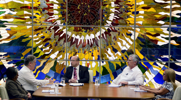 Díaz-Canel:“Toda la economía del país tiene que apoyarse” (+ Video)
