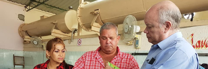 Destaca Rodrigo Malmierca potencial exportador de empresa camagüeyana