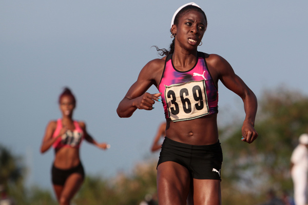 Almanza hace su mejor marca del año en Polonia 