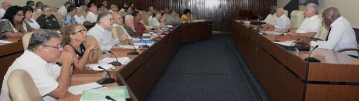 Cuban government approves measures to boost the economy