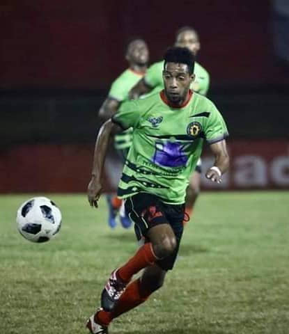 Camagüeyano hace historia en el fútbol de Antigua